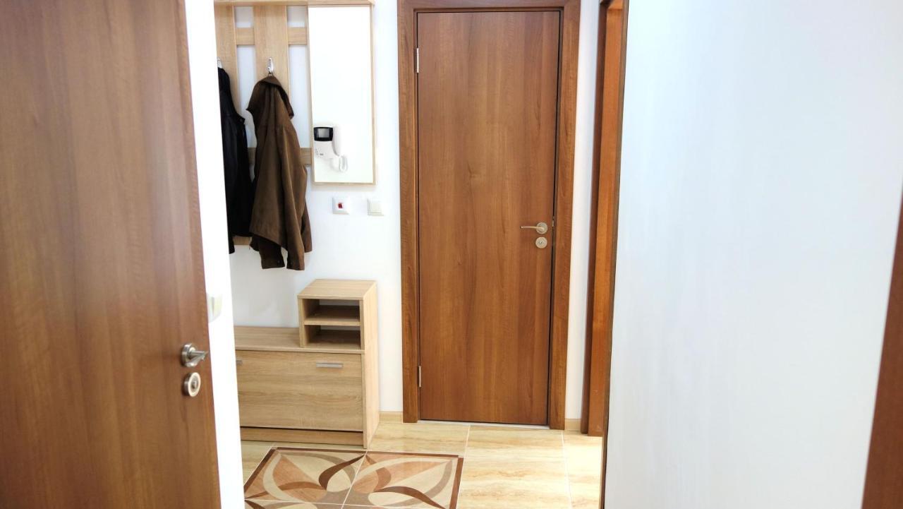 Sea Garden Marina 3 Apartment Varna Exterior photo